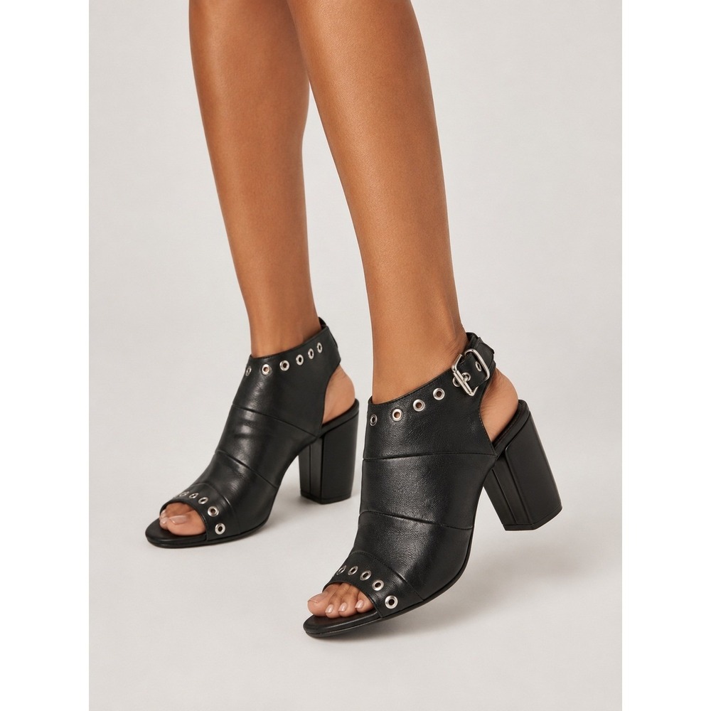 Ron White Black Leather Grommet Open Toe Slingback Block Heel Sandals 39 9
